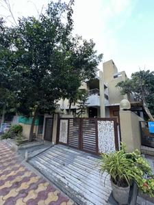 Image of 3699 Sq.ft 5 BHK Independent House for sale in Bodakdev, Ahmedabad for Rs. 74500000