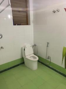 Bathroom Image of 2152 Sq.ft 2 BHK Independent House for rent in Ashiyana Lucknow for Rs. 17000