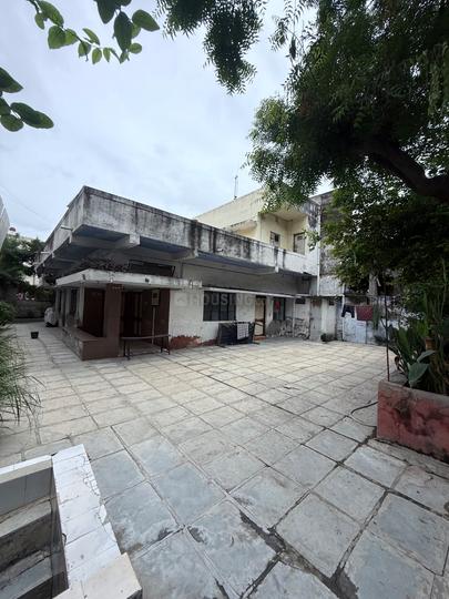 Angel group broker services Main Image 1