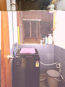 Image of 1215 Sq.ft 2 BHK Apartment / Flat for rent in Siddharth Icon, Tragad, Ahmedabad for Rs. 29000