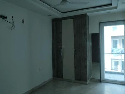 Bedroom Image of 1250 Sq.ft 3 BHK Builder Floor for sale in Shalimar Bagh New Delhi for Rs. 25000000