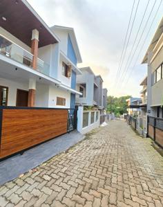 Image of 1960 Sq.ft 4 BHK Independent House for sale in Kuzhivelippady, Kochi for Rs. 9000000