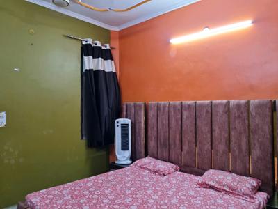 Bedroom Image of 585 Sq.ft 2 RK Builder Floor for rent in Dwarka Mor New Delhi for Rs. 15000