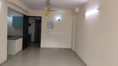 Living Room Image of 945 Sq.ft 2 BHK Apartment / Flat for rent in Logix Blossom County, Sector 137 Noida for Rs. 29000