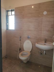 Common Bathroom Image of 850 Sq.ft 2 BHK Apartment / Flat for sale in Rajendra Dolphin Tower, Malad West Mumbai for Rs. 13900000
