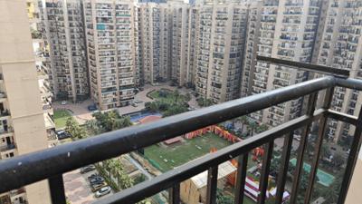 Bedroom Image of 955 Sq.ft 2.5 BHK Apartment / Flat for sale in Nirala Estate, Noida Extension Greater Noida for Rs. 9061000