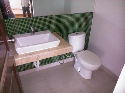Bathroom Image of 4800 Sq.ft 4 BHK Apartment / Flat for sale in Marvel Zephyr, Kharadi Pune for Rs. 41000000