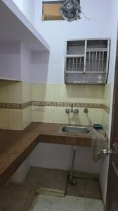 Kitchen Image of 600 Sq.ft 1 BHK Builder Floor for rent in Arjun Nagar New Delhi for Rs. 26000