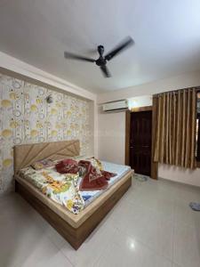 Bedroom Image of 1200 Sq.ft 2 BHK Builder Floor for rent in Mahalakshmi Nagar Indore for Rs. 32000