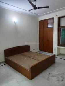 Bedroom Image of 350 Sq.ft 1 RK Apartment / Flat for rent in Sector 29 Noida for Rs. 15000