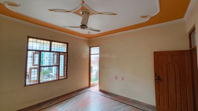 Bedroom Image of 300 Sq.ft 2 BHK Independent House for rent in Burari New Delhi for Rs. 8000