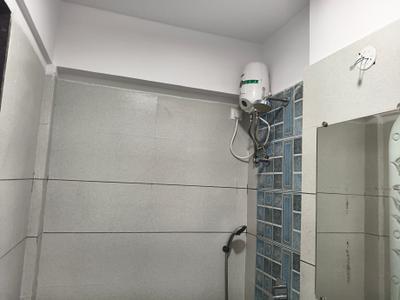 Image of 1159 Sq.ft 3.5 BHK Apartment / Flat for rent in Borivali West, Mumbai for Rs. 65000