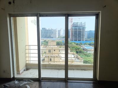 Balcony Image of 850 Sq.ft 2 BHK Apartment / Flat for sale in Paras Tierea, Sector 137 Noida for Rs. 7800000