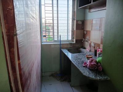 Kitchen Image of 500 Sq.ft 1 BHK Apartment / Flat for rent in Baguiati Kolkata for Rs. 8500