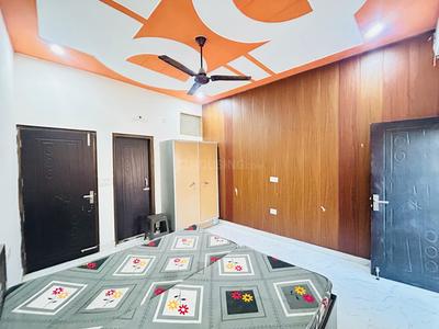 Bedroom Image of Shivi doon vila pg in Patel Nagar, Dehradun