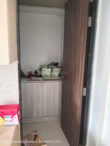 Image of 1300 Sq.ft 4 BHK Apartment / Flat for sale in Thane West, Thane for Rs. 30000000