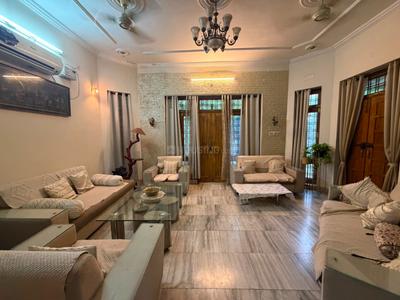 Hall Image of 2475 Sq.ft 4 BHK Independent House for sale in Ashiyana Lucknow for Rs. 35000000