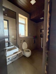 Bathroom Image of 1000 Sq.ft 2 BHK Apartment / Flat for rent in Mazgaon Mumbai for Rs. 125000