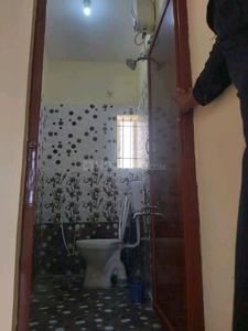 Bathroom Image of 700 Sq.ft 2 BHK Builder Floor for rent in Bommanahalli Bengaluru for Rs. 20000