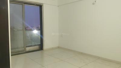 Bedroom Image of 1600 Sq.ft 3 BHK Apartment / Flat for rent in J C Pearl Memories, Manjalpur Vadodara for Rs. 23000