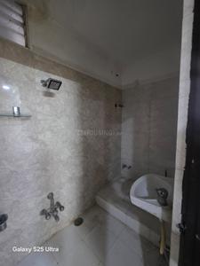 Bathroom Image of 650 Sq.ft 1 BHK Apartment / Flat for rent in Silicon City Indore for Rs. 10000