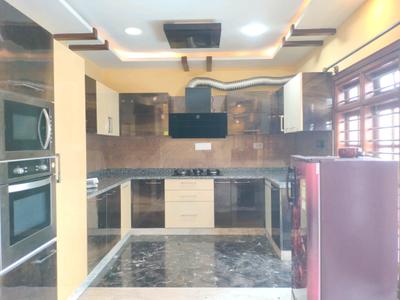 Kitchen Image of 1800 Sq.ft 3 BHK Builder Floor for rent in HSR Layout Bengaluru for Rs. 90000