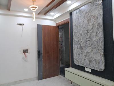 Living Room Image of 1500 Sq.ft 3 BHK Apartment / Flat for sale in Sector 72 Noida for Rs. 5600000