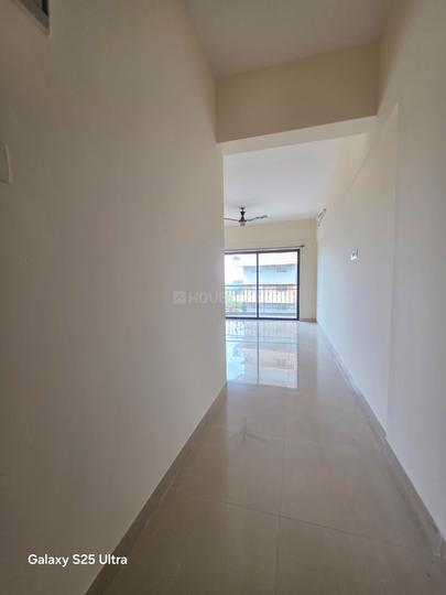 La Montana Tata Main Image 1