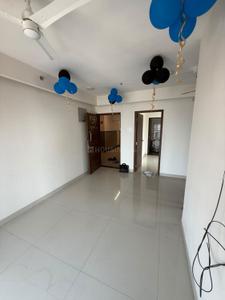 Hall Image of 650 Sq.ft 2 BHK Apartment / Flat for rent in Worli Mumbai for Rs. 85000