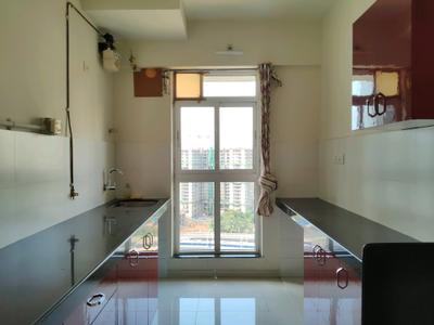 Kitchen Image of 950 Sq.ft 2 BHK Apartment / Flat for sale in Thane West Thane for Rs. 11000000