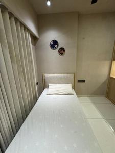 Bedroom Image of 1500 Sq.ft 3 BHK Apartment / Flat for sale in Kaveri Soham Vistara, Shilaj Ahmedabad for Rs. 11100000