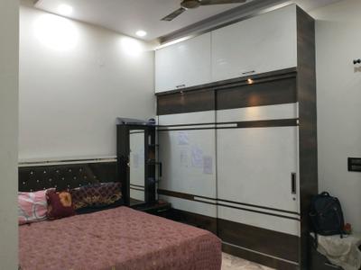 Bedroom Image of 1800 Sq.ft 4 BHK Builder Floor for sale in Tri Nagar New Delhi for Rs. 17000000