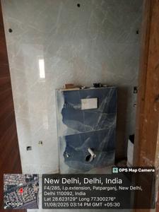 Bathroom Image of 1200 Sq.ft 3 BHK Apartment / Flat for sale in Saraswati Kunj, Patparganj New Delhi for Rs. 22500000