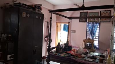 Bedroom Image of 950 Sq.ft 3 BHK Apartment / Flat for sale in Sinthi Kolkata for Rs. 5515000