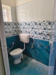 Bathroom Image of 1100 Sq.ft 3 BHK Independent House for sale in Kundrathur Chennai for Rs. 8000000