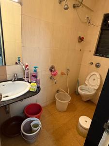 Image of 1240 Sq.ft 3 BHK Apartment / Flat for rent in Kothrud, Pune for Rs. 60000
