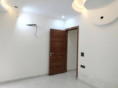 Bedroom Image of 1500 Sq.ft 4 BHK Builder Floor for sale in Bharat Vihar New Delhi for Rs. 17000000