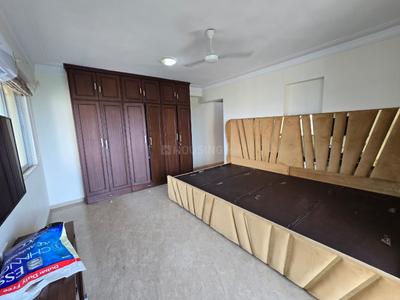 Bedroom Image of 4000 Sq.ft 4 BHK Apartment / Flat for sale in Hiranandani Tivoli Tower, Powai Mumbai for Rs. 180000000
