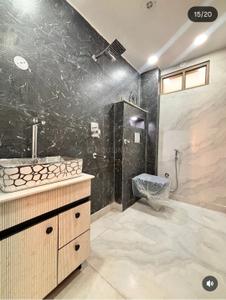 Bathroom Image of 3200 Sq.ft 4 BHK Independent House for sale in Uttam Nagar New Delhi for Rs. 13500000