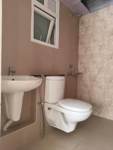 Common Bathroom Image of 1008 Sq.ft 2 BHK Apartment / Flat for sale in Ajmera Lakeside Paradise, Yelahanka Bengaluru for Rs. 11200000