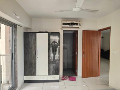 Bedroom Image of 2152 Sq.ft 4 BHK Apartment / Flat for rent in Arham Veer Swastik Icon, Bhatha Surat for Rs. 45000