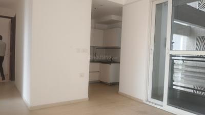Living Room Image of 2500 Sq.ft 3.5 BHK Apartment / Flat for sale in Mahagun Mezzaria, Sector 78 Noida for Rs. 43000000