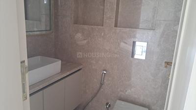Bathroom Image of 4500 Sq.ft 4 BHK Builder Floor for sale in New Friends Colony New Delhi for Rs. 140000000