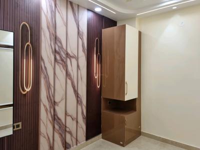 Bedroom Image of 900 Sq.ft 3 BHK Apartment / Flat for sale in Hans Luxury Floor, Razapur Khurd New Delhi for Rs. 6000000