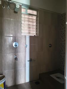 SOL The Address Common Bathroom 4