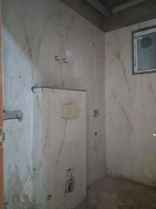 Common Bathroom Image of 1500 Sq.ft 3 BHK Apartment / Flat for sale in JMD DM Infra, Sector 104 Noida for Rs. 6521000