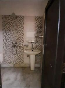 Bathroom Image of 1023 Sq.ft 2 BHK Builder Floor for rent in Bhajanpura New Delhi for Rs. 16000