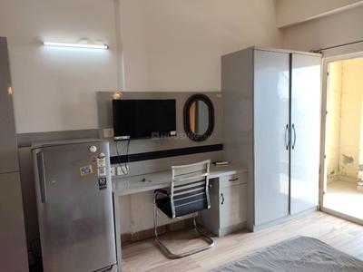 Bedroom Image of 435 Sq.ft 1 RK Studio for rent in Paramount Golfforeste Oak &amp; Pine, Surajpur Greater Noida for Rs. 17500