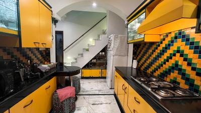 Kitchen Image of 1800 Sq.ft 3 BHK Builder Floor for sale in Patel Nagar New Delhi for Rs. 39900000