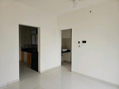 Living Room Image of 611 Sq.ft 1 BHK Apartment / Flat for rent in Nirmiti 25 East, Kharadi Pune for Rs. 25000